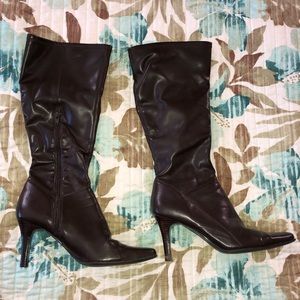 Nine West brown leather boots size 10